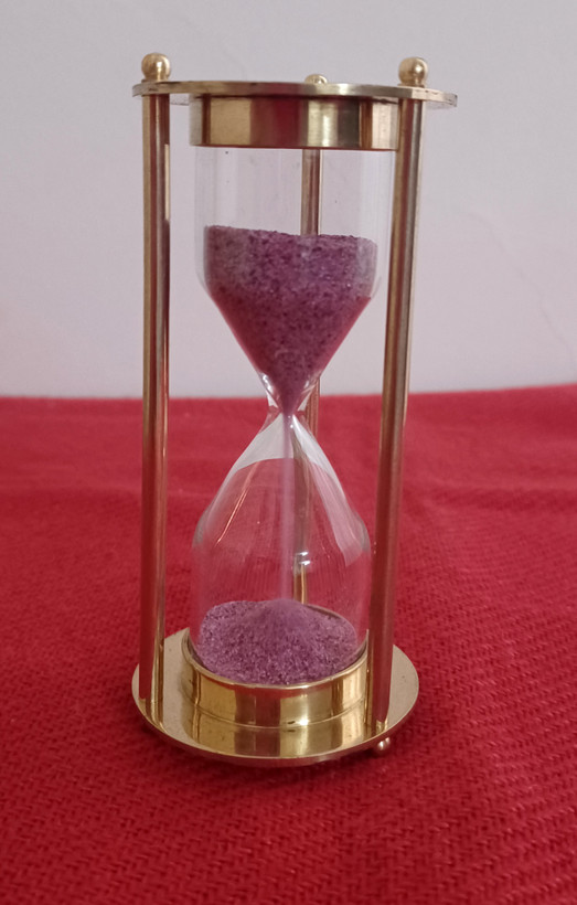 ساعت شنی برنجی