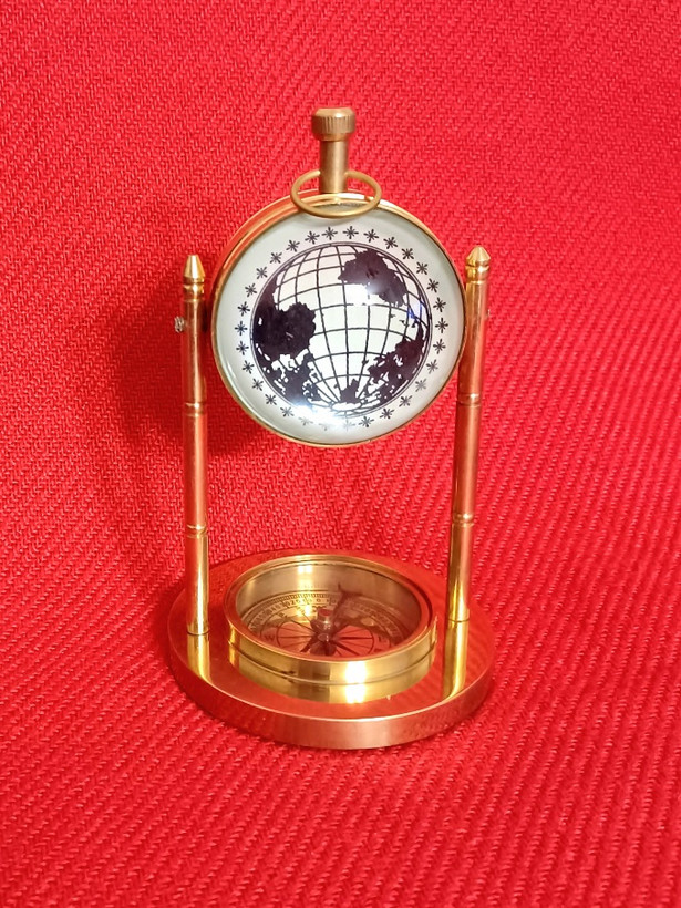 ساعت رومیزی برنجی